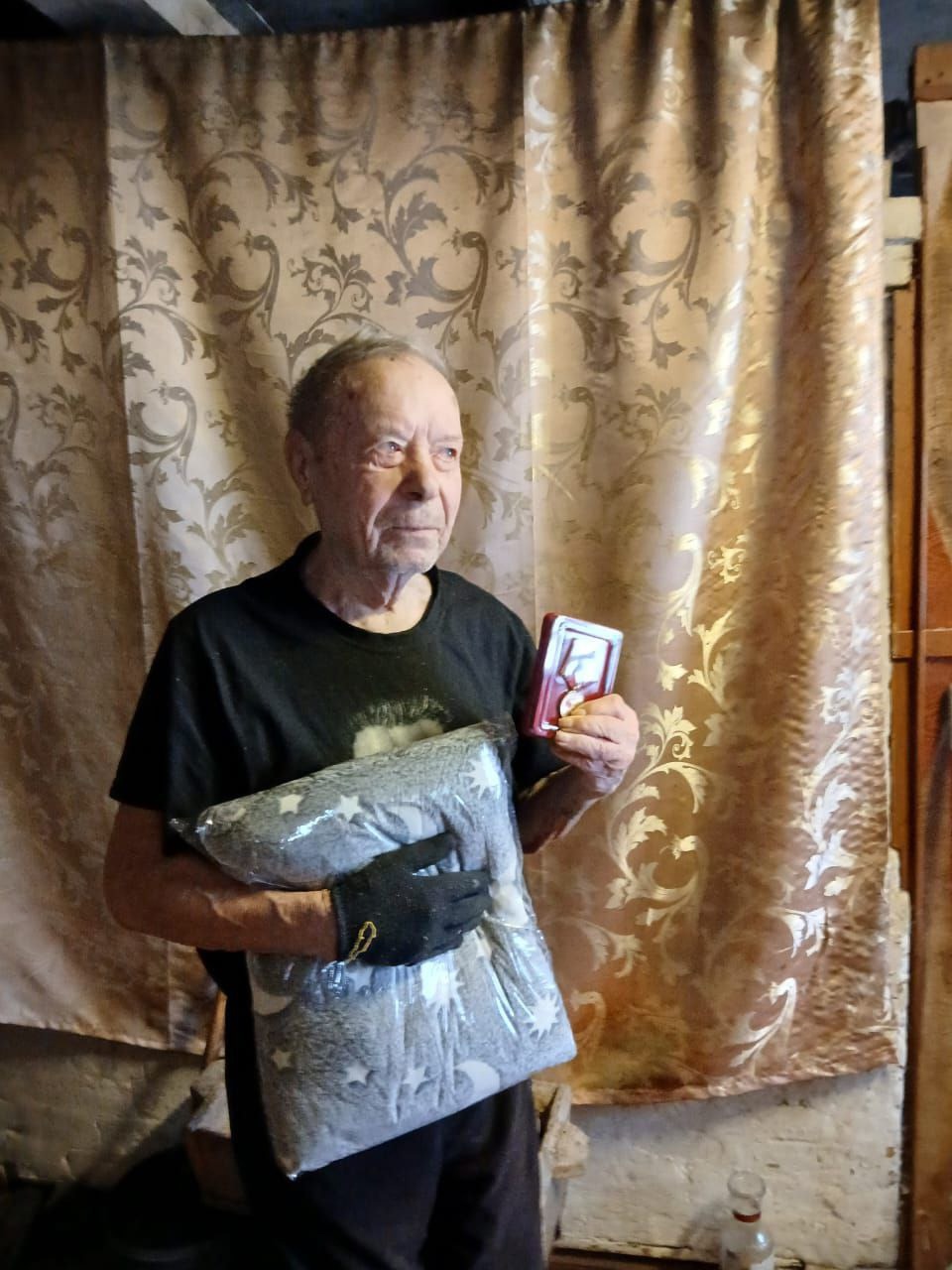 #ВручениеМедали80летПобедывВОВ.