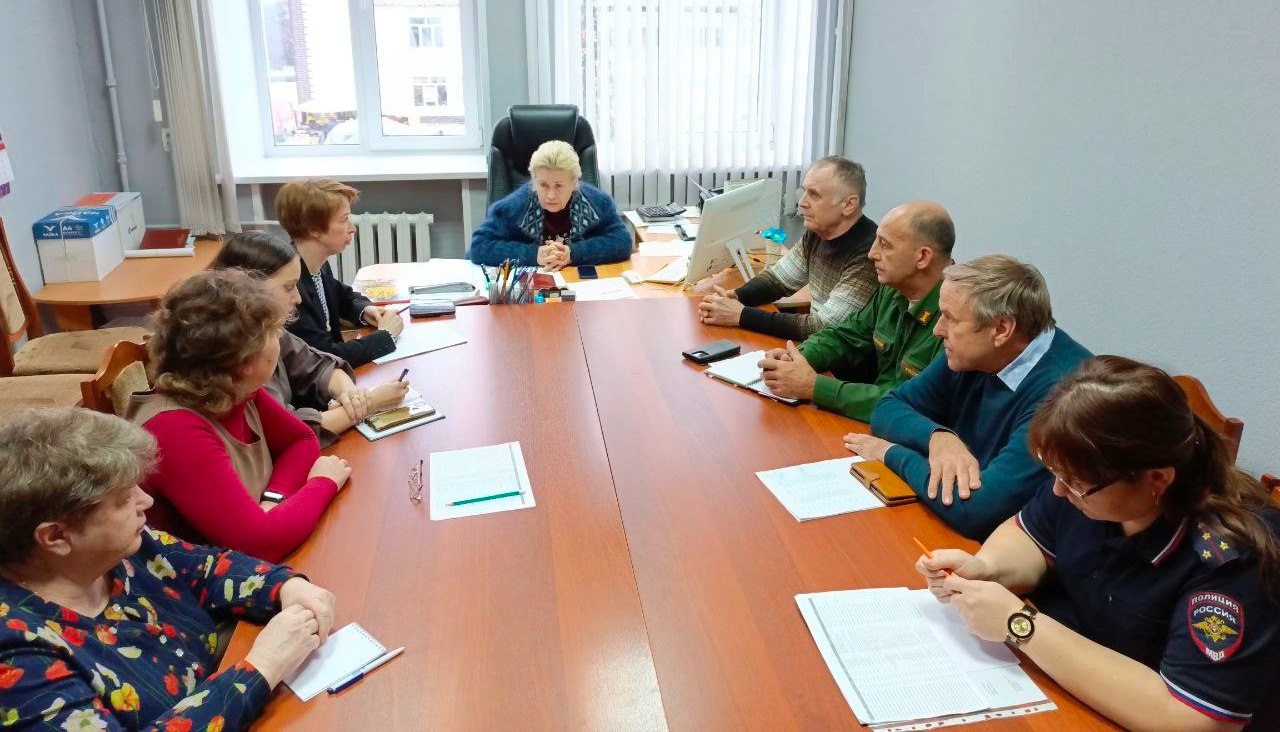 #СлужбапоКонтракту.