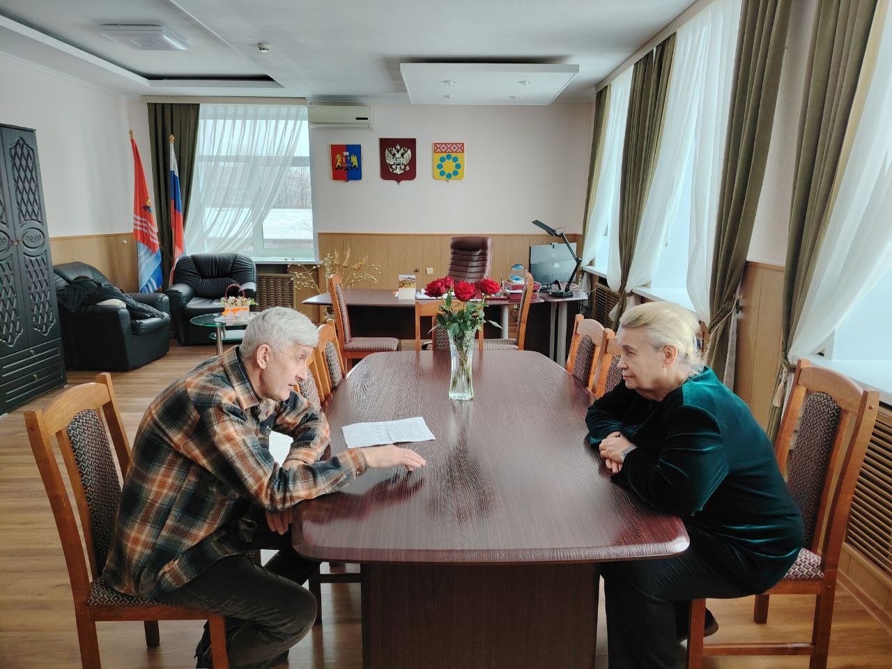 Диалог Главы района с тележурналистом.